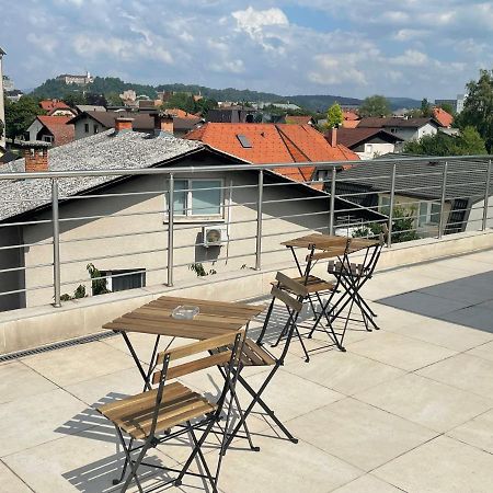 Hello Ljubljana- Green Way Rooms And Studios Dış mekan fotoğraf